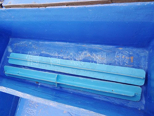 <b>玻璃鋼魚(yú)柜</b>